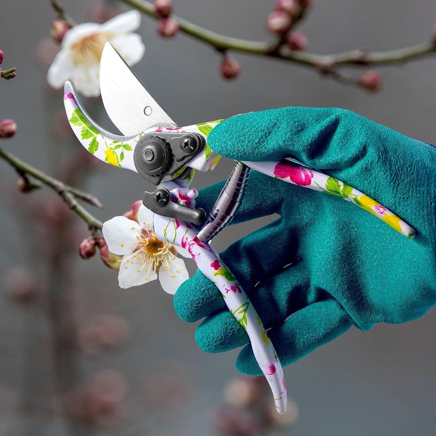 Gardening Tools โ 42 Piece Premium Gardening Tool Set,Heavy Duty Hand Tools with Fashion Garden Tools Organizer Handbag,Rust-Proof Gardening Tool Kit, Ideal Gardening Gifts for Women(Pink Floral)