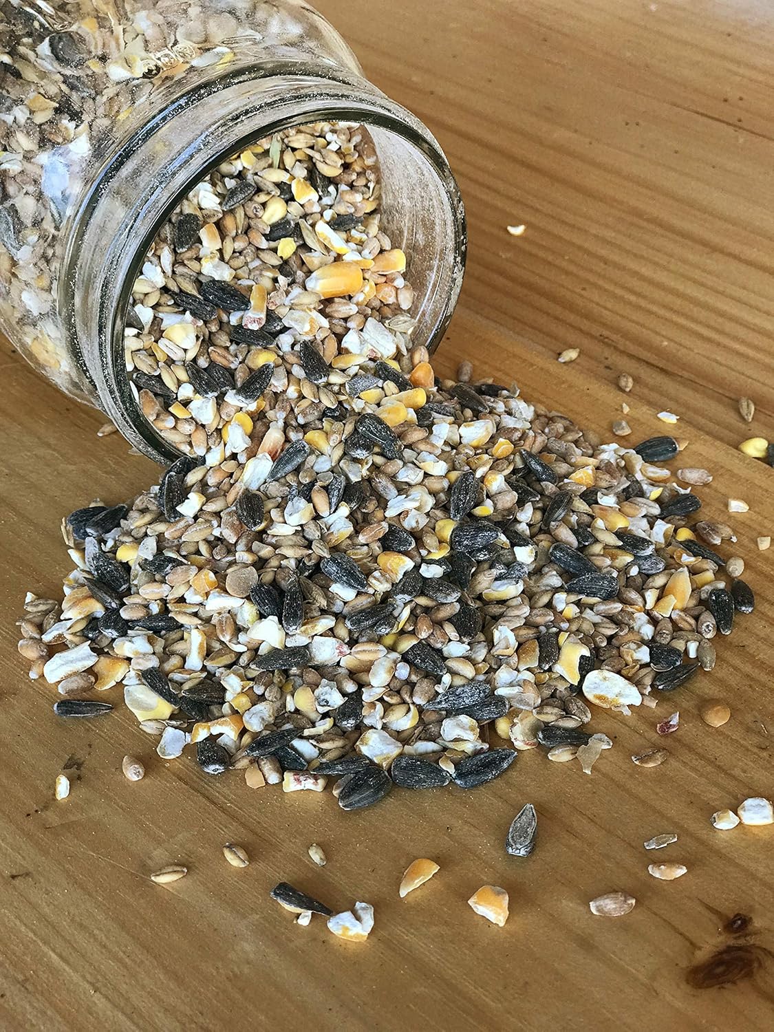 Ernst Grain & Livestock's Bird and Wildlife Feed – Perfect for Birds, Ducks, Squirrels, Turkeys, Rabbits, Geese, and Deer – Non-GMO Wild Animal & Bird Feed for Outside Feeders (46 Pounds)