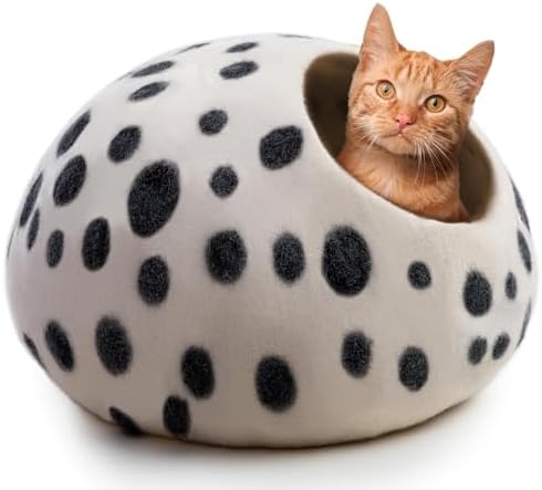 Luxurious Merino Wool Cat Cave - Image 7