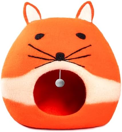 Luxurious Merino Wool Cat Cave by Woolygon
