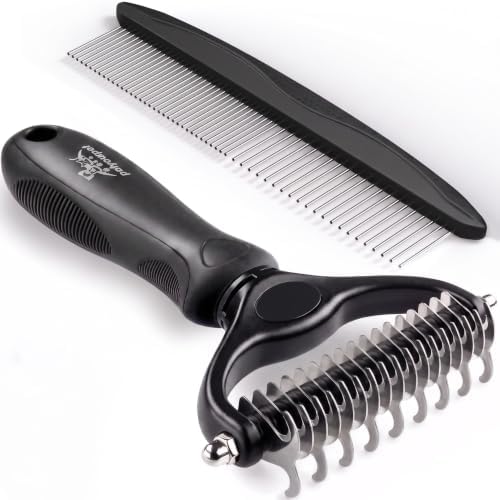 Pat Your Pet Deshedding Brush & Metal Comb Grooming Combo by PatYourPet