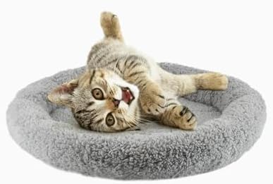 Round Cat Bed Washable Cat Donut Bed by BillionChains