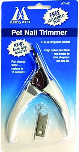 Guillotine Pet Nail Clipper in Green by Millers+Forge