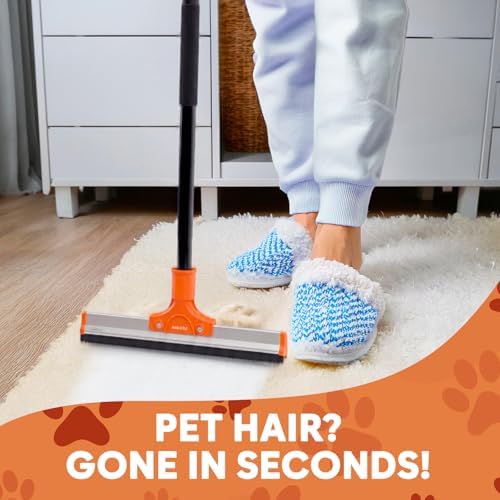 Carpet Rake and Fur Scraper for Pet Hair Removal - Image 2