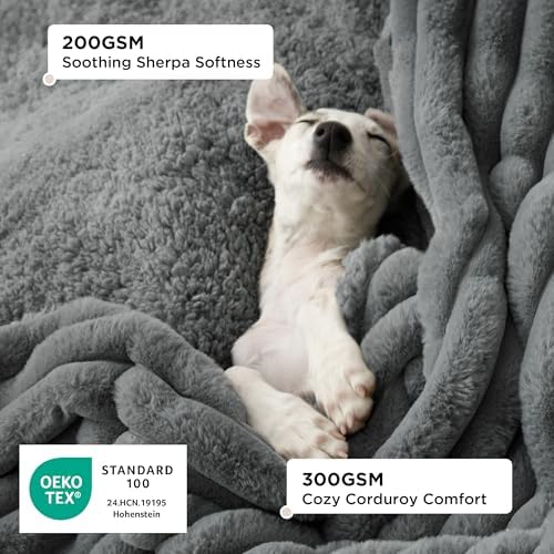 Bedsure ComfyFleece® Waterproof Dog Blankets - Image 2