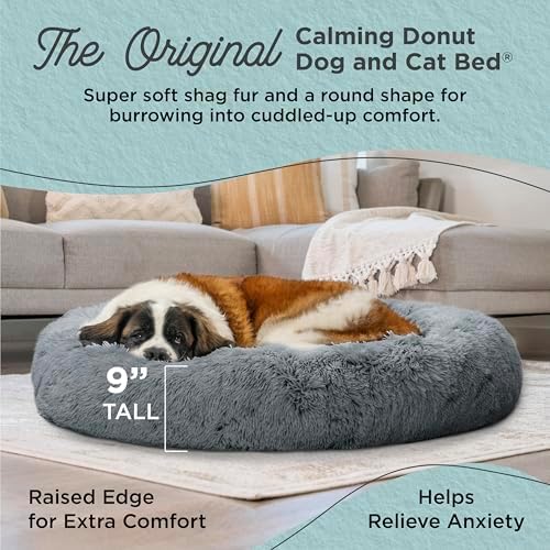 Best Friends by Sheri Original Calming Donut Dog Bed - Image 2
