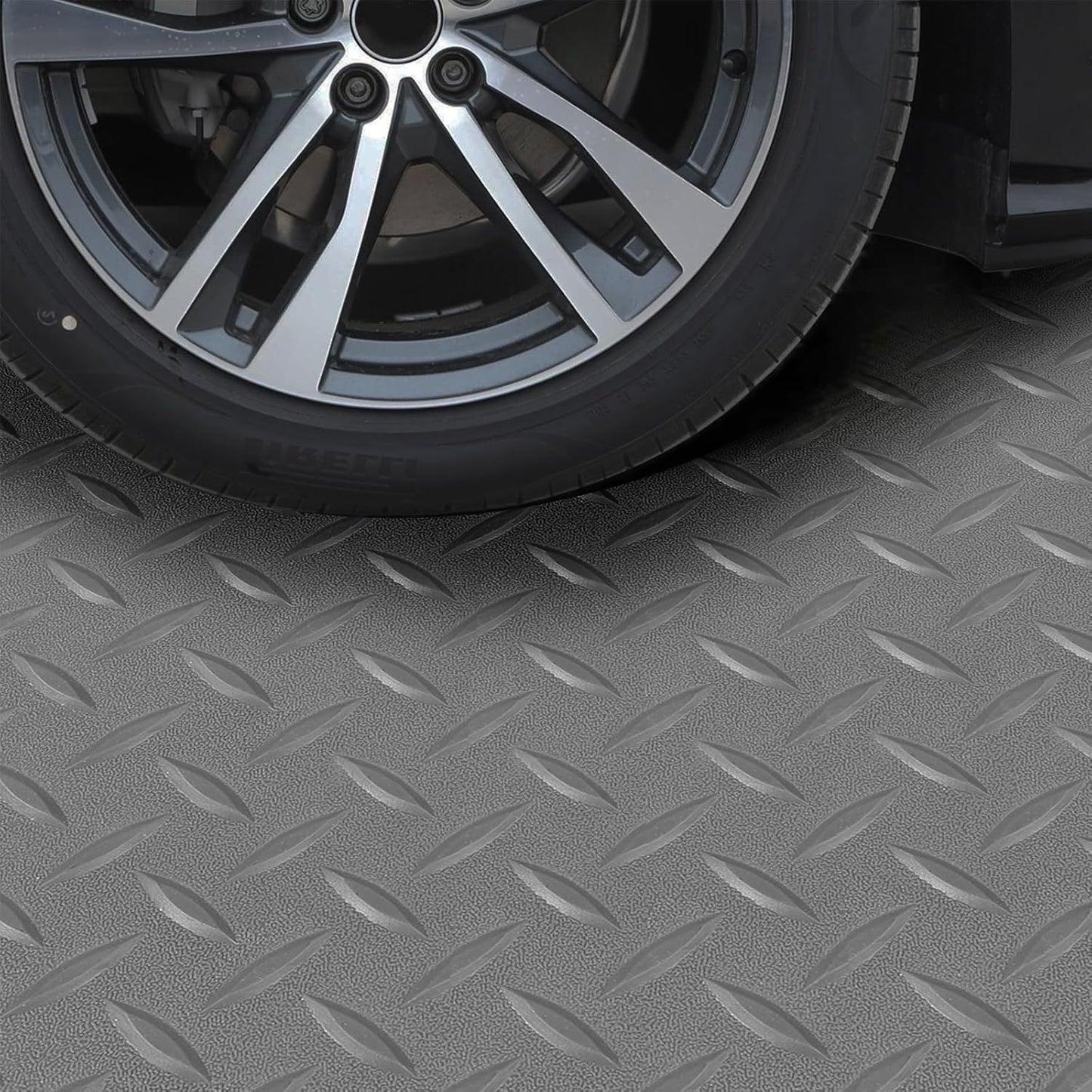 Boshen 7.5Ft x 17Ft Rubber Flooring Mats 1.6mm Diamond Plate Flooring Roll 127.5sqft Rubber Trailer Garage Floor Mats Non-Slip Floor Protector Mat for Garage Warehouse Gym Basement-Gray